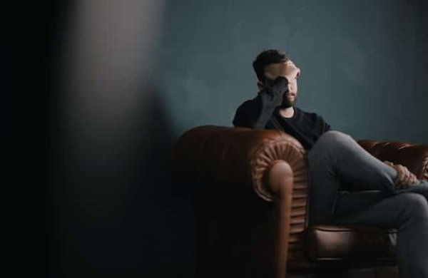 Ce qu'il faut savoir sur les AVC: symptômes, facteurs de risque et traitements