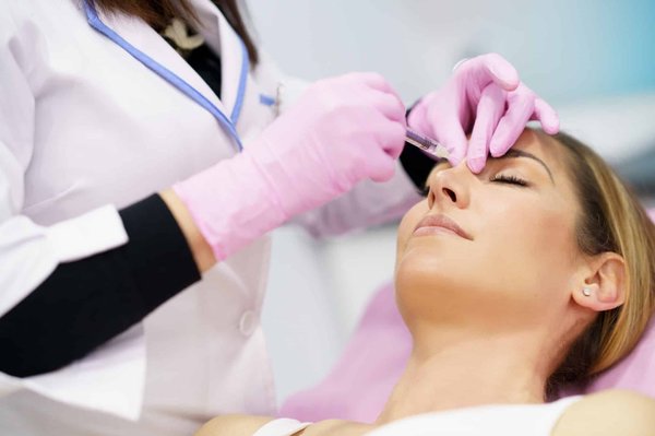 Quelles sont les erreurs à éviter après une rhinoplastie ultrasonique ?